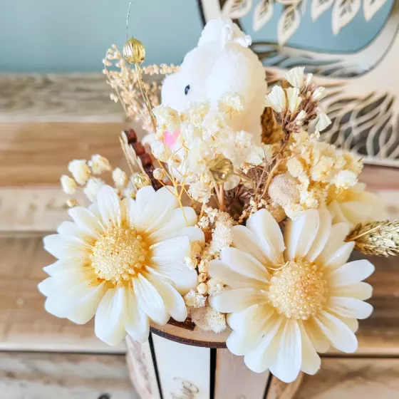 Bouquet fleuri avec bougies et fondants parfumés